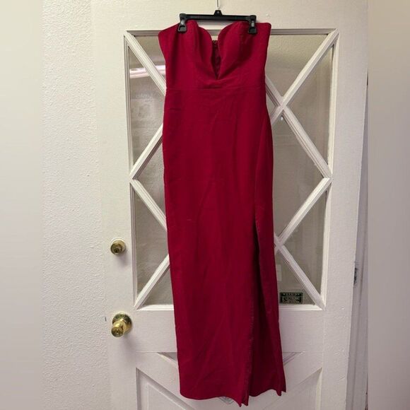 AIDAN MATTOX Red Sweetheart Gown - Picture 5 of 12